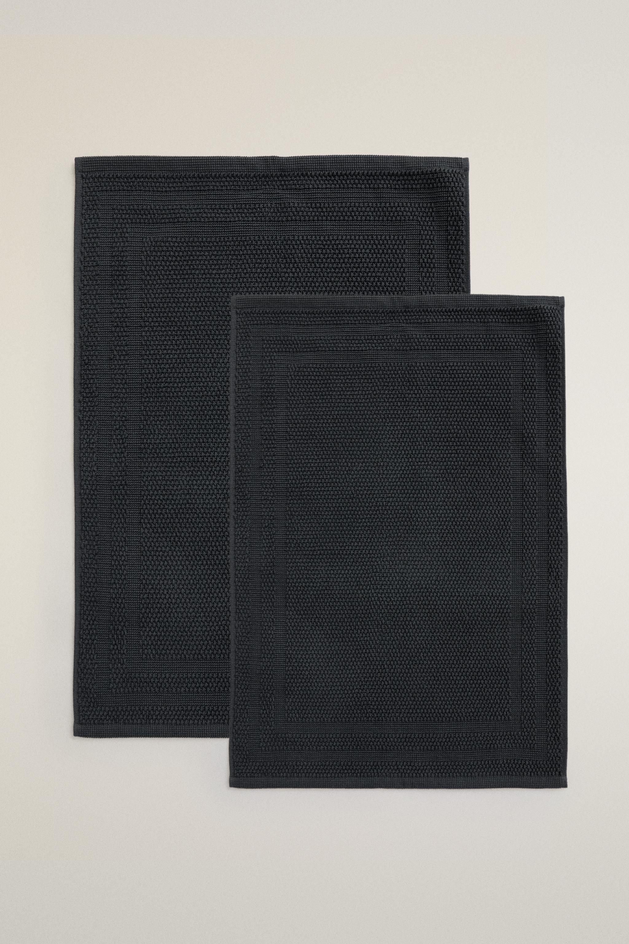 COTTON BATH MAT